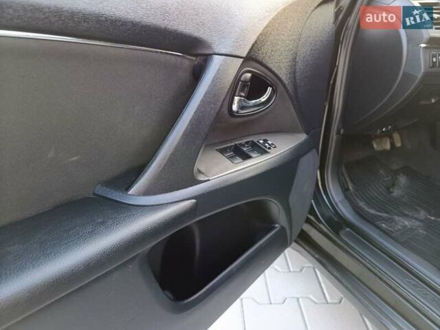 Черный Тойота Авенсис, объемом двигателя 2.23 л и пробегом 240 тыс. км за 8500 $, фото 28 на Automoto.ua