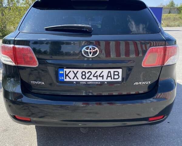 Черный Тойота Авенсис, объемом двигателя 2.2 л и пробегом 315 тыс. км за 8499 $, фото 5 на Automoto.ua
