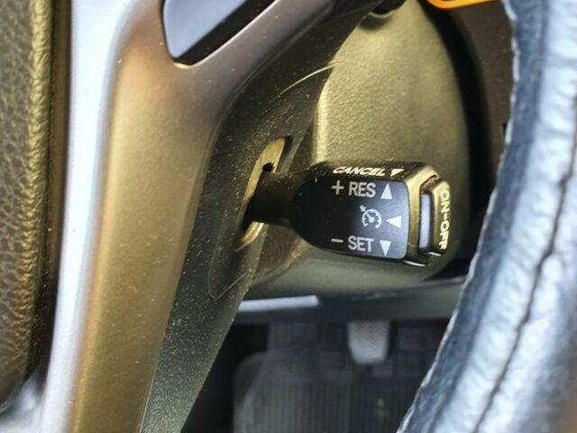 Чорний Тойота Авенсіс, об'ємом двигуна 2 л та пробігом 298 тис. км за 5690 $, фото 14 на Automoto.ua