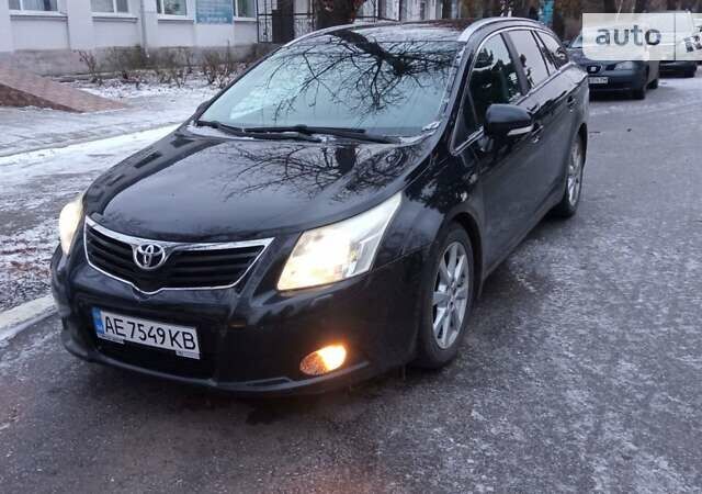 Черный Тойота Авенсис, объемом двигателя 2.2 л и пробегом 140 тыс. км за 9500 $, фото 6 на Automoto.ua