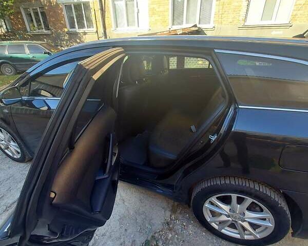 Черный Тойота Авенсис, объемом двигателя 2.2 л и пробегом 283 тыс. км за 9950 $, фото 4 на Automoto.ua