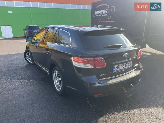 Черный Тойота Авенсис, объемом двигателя 2 л и пробегом 170 тыс. км за 9200 $, фото 5 на Automoto.ua