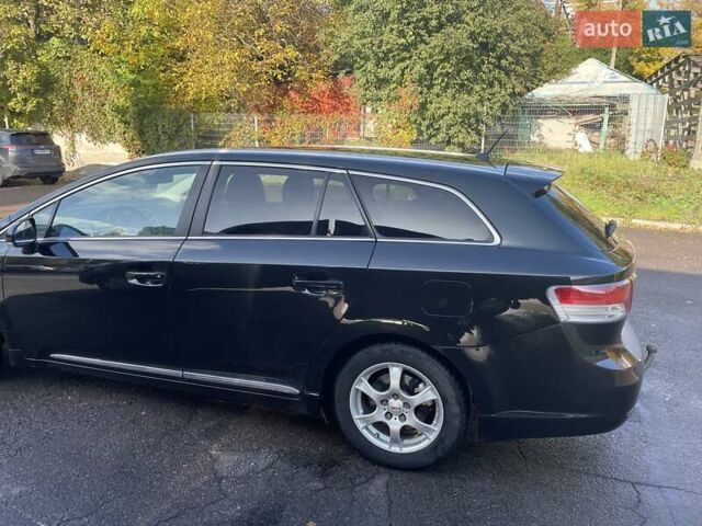 Черный Тойота Авенсис, объемом двигателя 2 л и пробегом 170 тыс. км за 9200 $, фото 2 на Automoto.ua