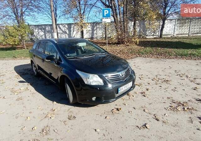 Чорний Тойота Авенсіс, об'ємом двигуна 2 л та пробігом 274 тис. км за 8399 $, фото 1 на Automoto.ua