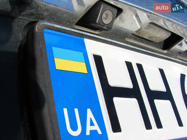 Черный Тойота Авенсис, объемом двигателя 2 л и пробегом 265 тыс. км за 14700 $, фото 8 на Automoto.ua