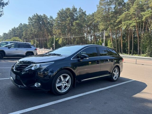 Черный Тойота Авенсис, объемом двигателя 0 л и пробегом 140 тыс. км за 10500 $, фото 23 на Automoto.ua