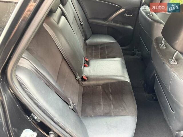 Черный Тойота Авенсис, объемом двигателя 2.23 л и пробегом 257 тыс. км за 9700 $, фото 14 на Automoto.ua
