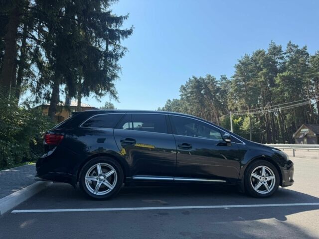 Черный Тойота Авенсис, объемом двигателя 0 л и пробегом 140 тыс. км за 10500 $, фото 16 на Automoto.ua