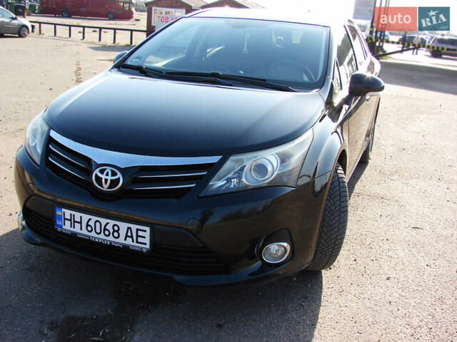 Черный Тойота Авенсис, объемом двигателя 2 л и пробегом 265 тыс. км за 14700 $, фото 2 на Automoto.ua