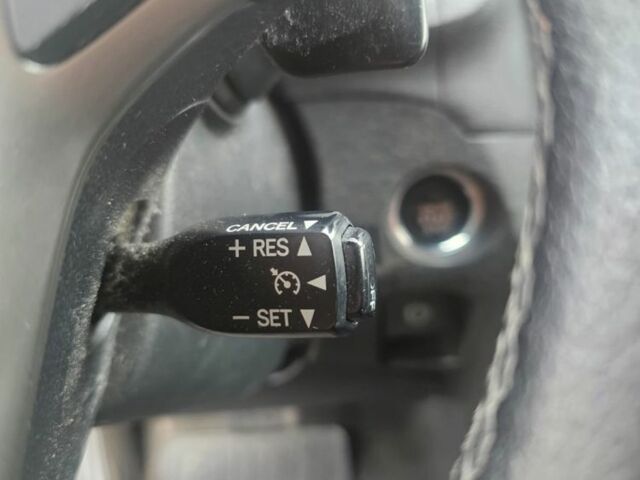 Черный Тойота Авенсис, объемом двигателя 2.2 л и пробегом 263 тыс. км за 4900 $, фото 15 на Automoto.ua