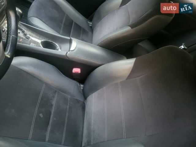 Черный Тойота Авенсис, объемом двигателя 2.2 л и пробегом 207 тыс. км за 12000 $, фото 19 на Automoto.ua