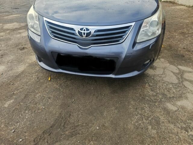 Черный Тойота Авенсис, объемом двигателя 2.2 л и пробегом 263 тыс. км за 4900 $, фото 2 на Automoto.ua