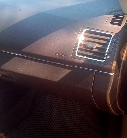 Черный Тойота Авенсис, объемом двигателя 1.8 л и пробегом 297 тыс. км за 10900 $, фото 7 на Automoto.ua