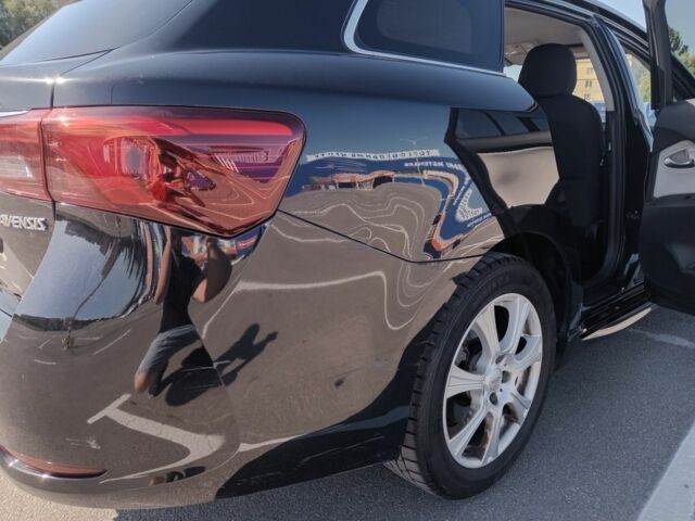 Чорний Тойота Авенсіс, об'ємом двигуна 2 л та пробігом 238 тис. км за 13600 $, фото 10 на Automoto.ua