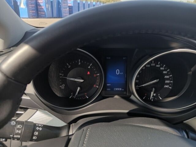 Чорний Тойота Авенсіс, об'ємом двигуна 2 л та пробігом 238 тис. км за 13600 $, фото 22 на Automoto.ua