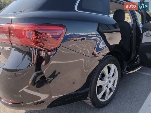 Чорний Тойота Авенсіс, об'ємом двигуна 2 л та пробігом 239 тис. км за 15500 $, фото 15 на Automoto.ua
