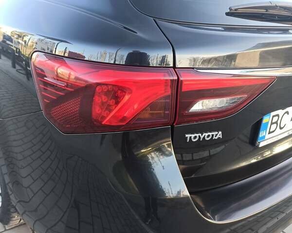 Черный Тойота Авенсис, объемом двигателя 1.6 л и пробегом 120 тыс. км за 13500 $, фото 11 на Automoto.ua