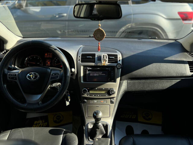 Черный Тойота Авенсис, объемом двигателя 2 л и пробегом 223 тыс. км за 9700 $, фото 11 на Automoto.ua