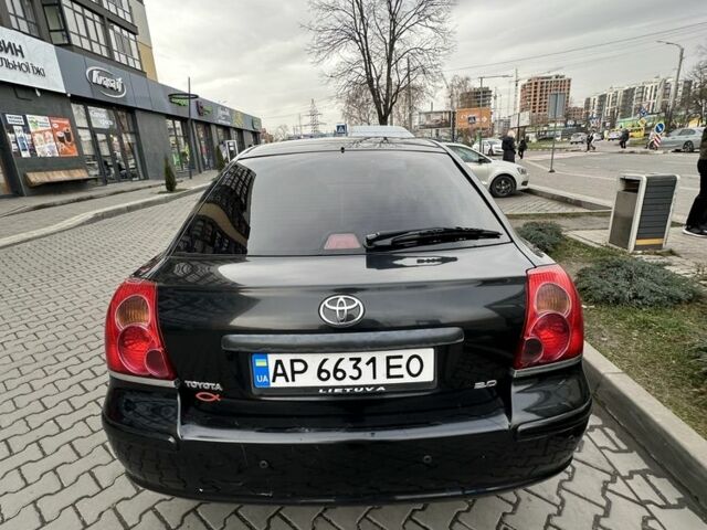 Чорний Тойота Авенсіс, об'ємом двигуна 2 л та пробігом 250 тис. км за 4700 $, фото 6 на Automoto.ua