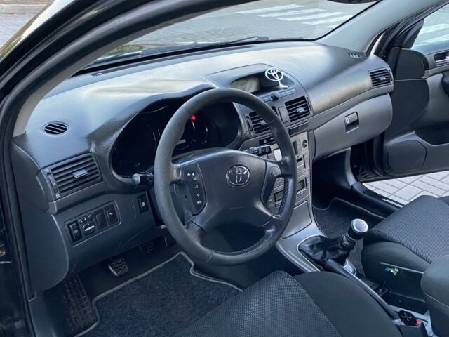 Чорний Тойота Авенсіс, об'ємом двигуна 2.2 л та пробігом 180 тис. км за 5650 $, фото 11 на Automoto.ua