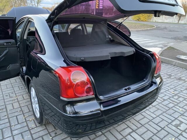 Чорний Тойота Авенсіс, об'ємом двигуна 2.2 л та пробігом 180 тис. км за 5650 $, фото 13 на Automoto.ua