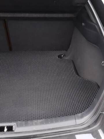 Черный Тойота Авенсис, объемом двигателя 2 л и пробегом 278 тыс. км за 6300 $, фото 22 на Automoto.ua