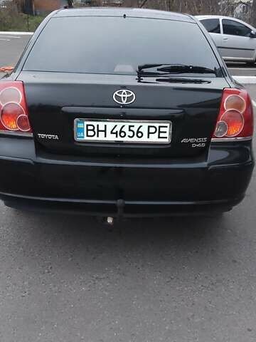 Черный Тойота Авенсис, объемом двигателя 2 л и пробегом 278 тыс. км за 6300 $, фото 1 на Automoto.ua
