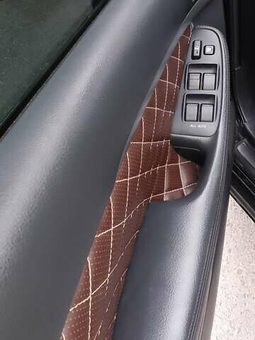 Черный Тойота Авенсис, объемом двигателя 2 л и пробегом 278 тыс. км за 6300 $, фото 12 на Automoto.ua