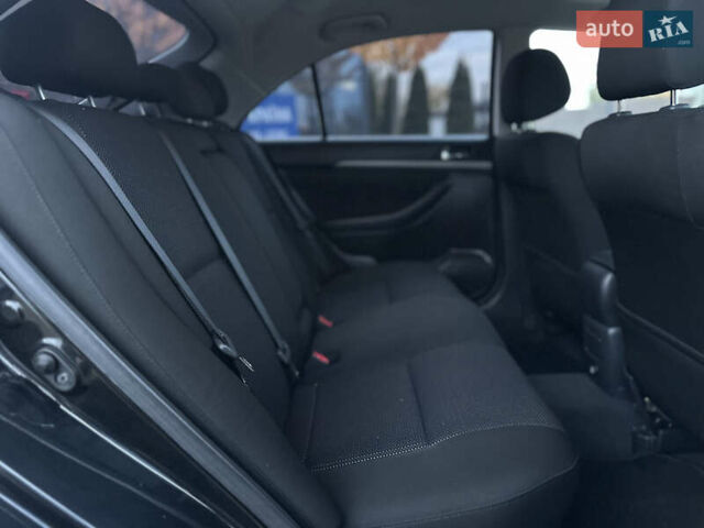 Чорний Тойота Авенсіс, об'ємом двигуна 2 л та пробігом 264 тис. км за 7500 $, фото 50 на Automoto.ua