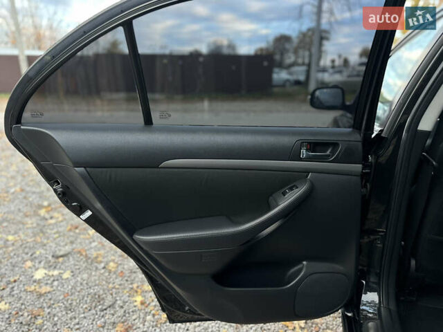 Чорний Тойота Авенсіс, об'ємом двигуна 2 л та пробігом 264 тис. км за 7500 $, фото 40 на Automoto.ua