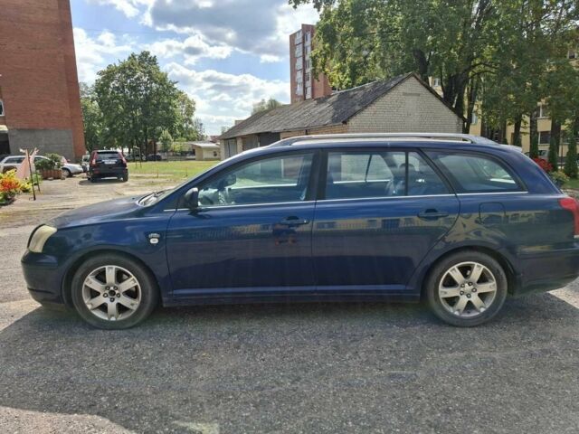 Фиолетовый Тойота Авенсис, объемом двигателя 0 л и пробегом 2 тыс. км за 2350 $, фото 1 на Automoto.ua