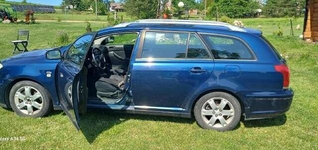Фиолетовый Тойота Авенсис, объемом двигателя 0 л и пробегом 2 тыс. км за 2350 $, фото 2 на Automoto.ua
