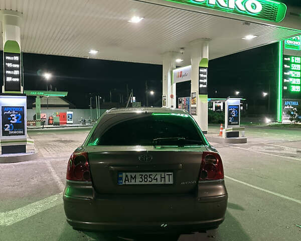 Коричневий Тойота Авенсіс, об'ємом двигуна 2.23 л та пробігом 313 тис. км за 5200 $, фото 7 на Automoto.ua