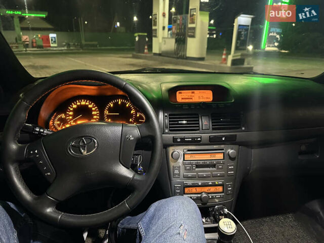 Коричневий Тойота Авенсіс, об'ємом двигуна 2.23 л та пробігом 313 тис. км за 5200 $, фото 4 на Automoto.ua