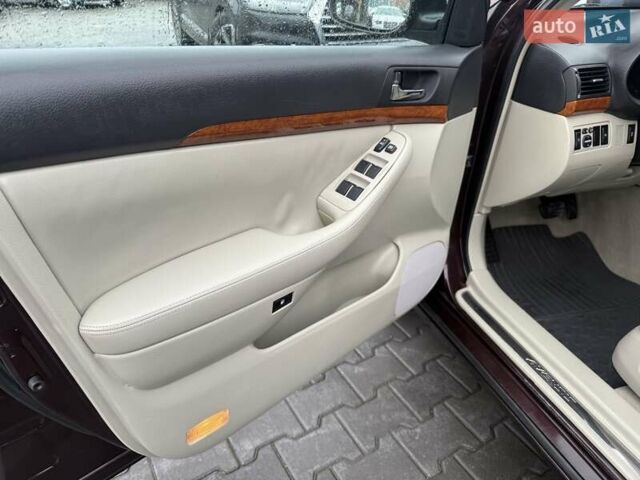 Коричневый Тойота Авенсис, объемом двигателя 2 л и пробегом 139 тыс. км за 8600 $, фото 23 на Automoto.ua