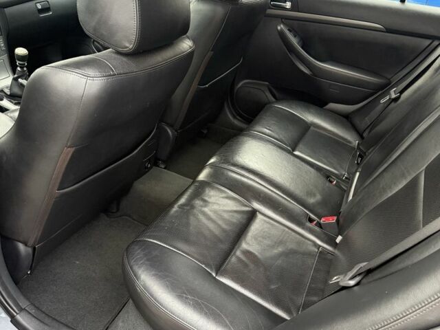 Коричневый Тойота Авенсис, объемом двигателя 2 л и пробегом 200 тыс. км за 3300 $, фото 8 на Automoto.ua