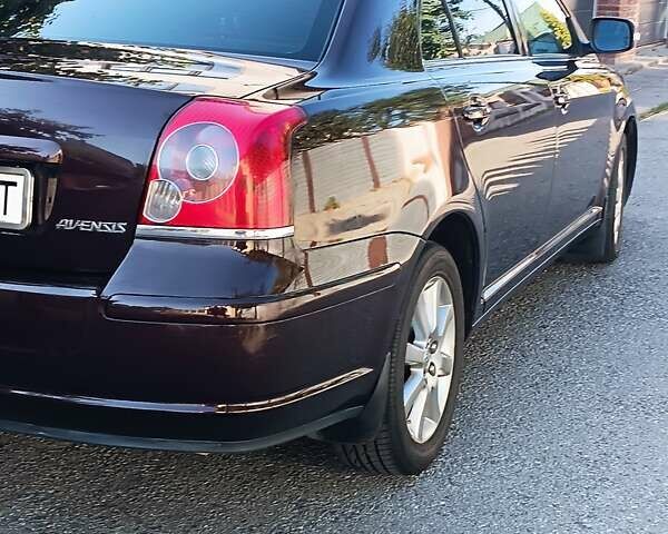 Коричневый Тойота Авенсис, объемом двигателя 1.79 л и пробегом 222 тыс. км за 7000 $, фото 5 на Automoto.ua