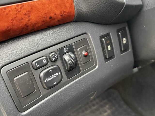 Коричневый Тойота Авенсис, объемом двигателя 2 л и пробегом 390 тыс. км за 2650 $, фото 6 на Automoto.ua