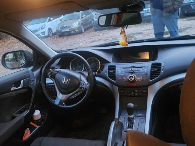 Коричневый Тойота Авенсис, объемом двигателя 2 л и пробегом 275 тыс. км за 3596 $, фото 3 на Automoto.ua