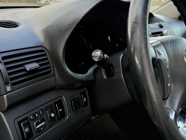 Коричневий Тойота Авенсіс, об'ємом двигуна 2 л та пробігом 370 тис. км за 6500 $, фото 4 на Automoto.ua