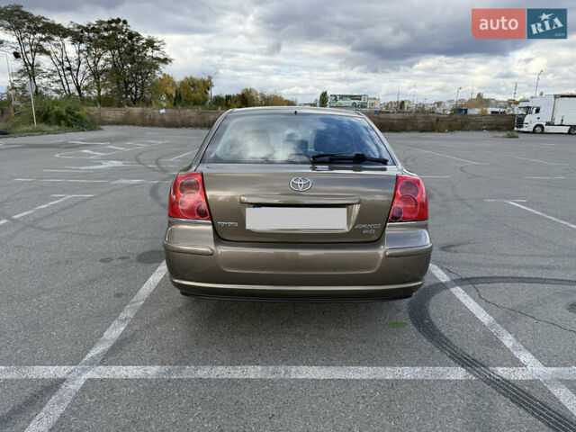 Коричневый Тойота Авенсис, объемом двигателя 2 л и пробегом 370 тыс. км за 6800 $, фото 1 на Automoto.ua