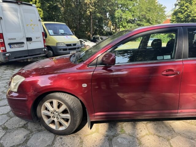 Червоний Тойота Авенсіс, об'ємом двигуна 2 л та пробігом 322 тис. км за 2450 $, фото 10 на Automoto.ua