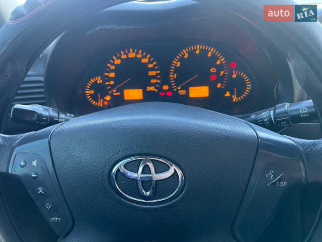 Червоний Тойота Авенсіс, об'ємом двигуна 1.8 л та пробігом 170 тис. км за 5200 $, фото 12 на Automoto.ua