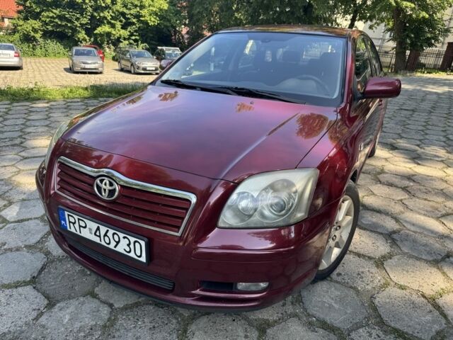 Червоний Тойота Авенсіс, об'ємом двигуна 2 л та пробігом 322 тис. км за 2450 $, фото 1 на Automoto.ua