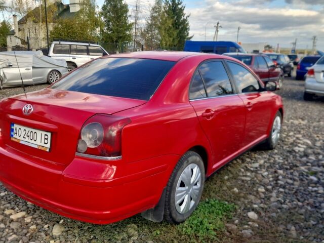 Красный Тойота Авенсис, объемом двигателя 2 л и пробегом 299 тыс. км за 3999 $, фото 2 на Automoto.ua