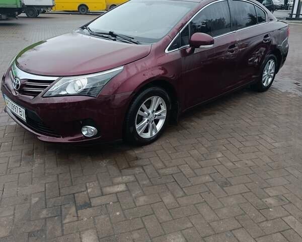 Красный Тойота Авенсис, объемом двигателя 1.8 л и пробегом 220 тыс. км за 9700 $, фото 5 на Automoto.ua