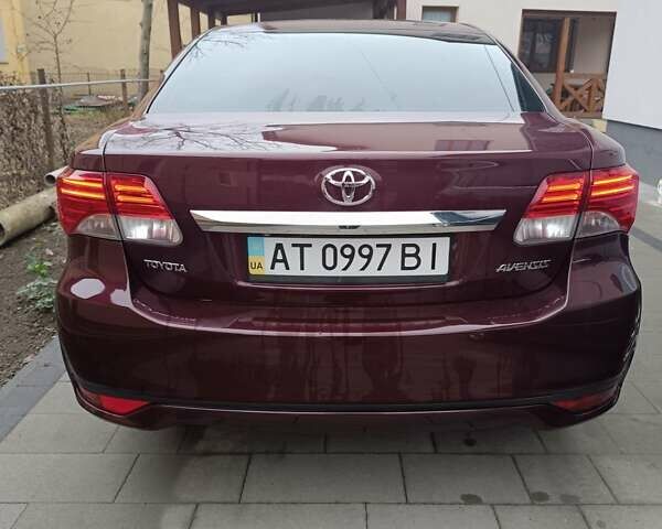 Красный Тойота Авенсис, объемом двигателя 1.8 л и пробегом 220 тыс. км за 9700 $, фото 6 на Automoto.ua