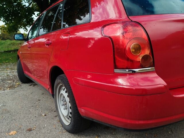 Красный Тойота Авенсис, объемом двигателя 0 л и пробегом 467 тыс. км за 4700 $, фото 3 на Automoto.ua