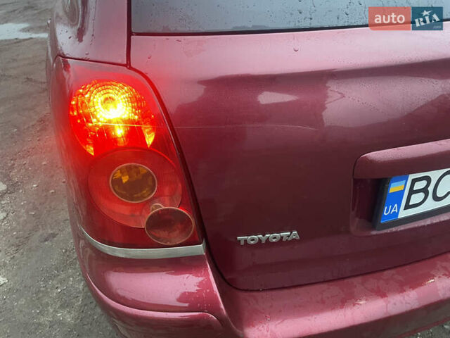 Червоний Тойота Авенсіс, об'ємом двигуна 1.79 л та пробігом 326 тис. км за 3800 $, фото 37 на Automoto.ua