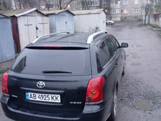 Красный Тойота Авенсис, объемом двигателя 0 л и пробегом 299 тыс. км за 6200 $, фото 7 на Automoto.ua